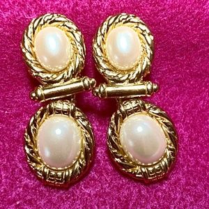 GIVENCHY VINTAGE Faux Pearl Clip on earrings, Gold tone, 1980s